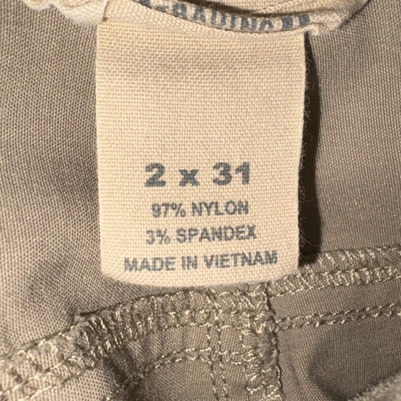 Dululth Duluthflex Dry on the fly convertible bootcut pants sz 2x31 EUC LN 56709 - Picture 10 of 11